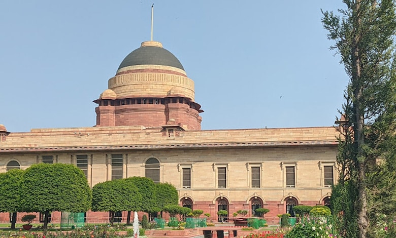 Rashtrapati Bhavan's Durbar Hall and Ashok Hall renamed as Gantantra Mandap and Ashok Mandap