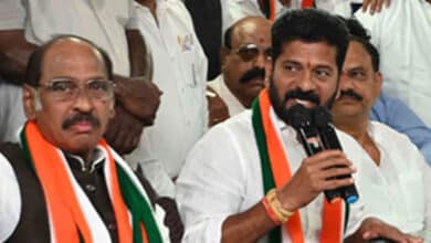 Cong panel to assess party's poor performance in T'gana in LS polls arrives in Hyderabad