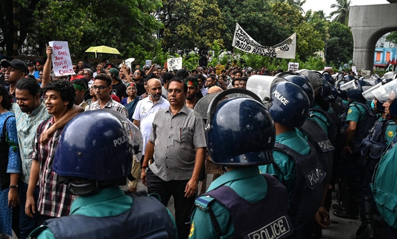 2 killed, 30 injured as protesters and ruling party supporters clash in Bangladesh