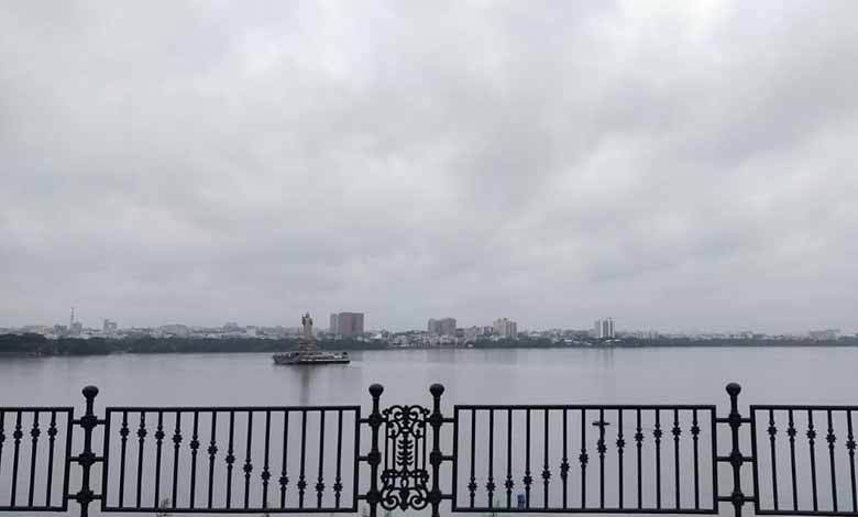 Hyderabad Set for Heavy Rainfall Over the Weekend, IMD Warns of Potential Disruptions