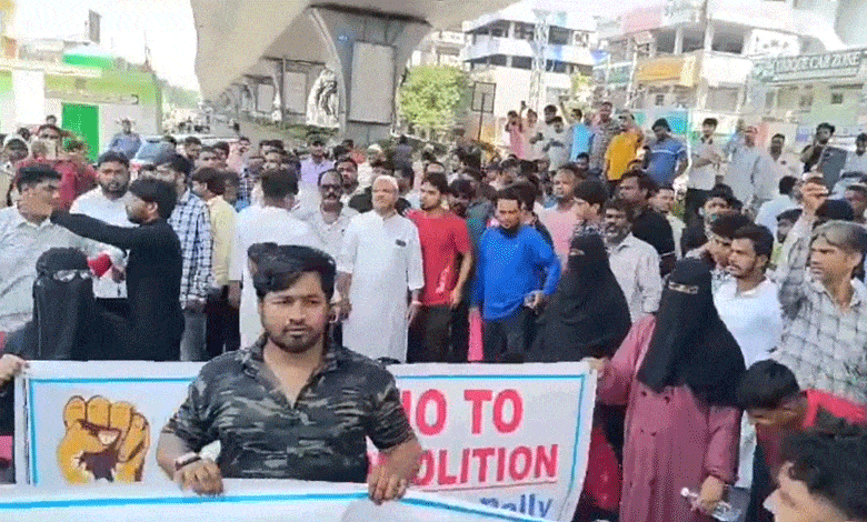 Langer House Residents Stage Protest Rally Against HYDRAA (Video)