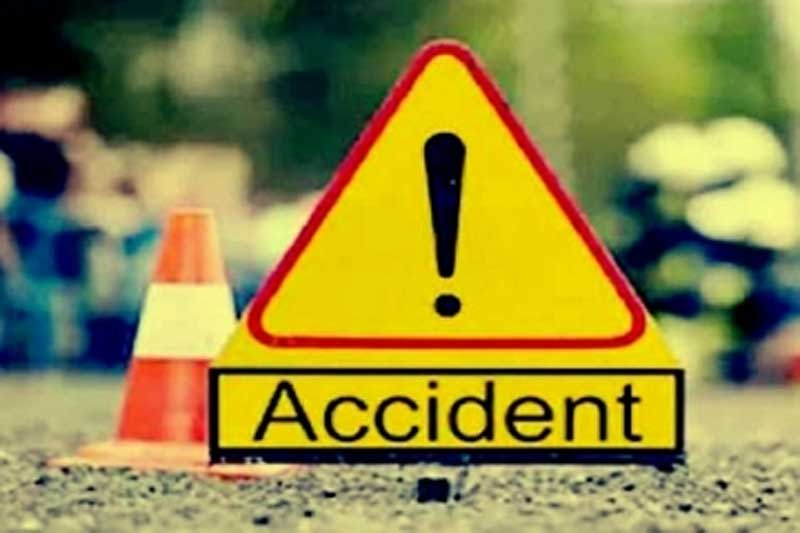 2 labourers killed, 3 injured as tractor-trolley overturns in Maharashtra's Buldhana