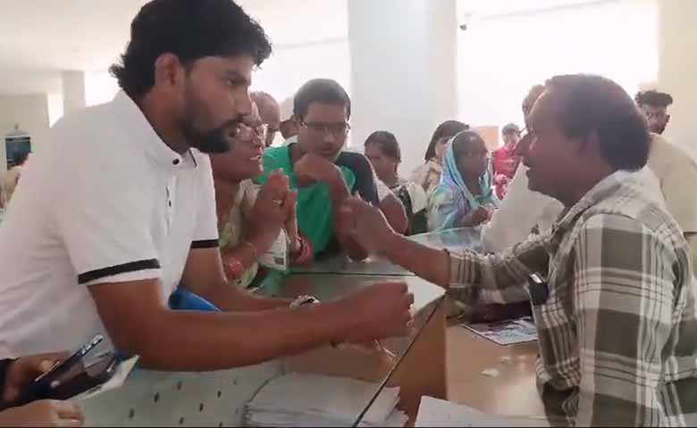 Flood Victims Gather at Khammam Municipal Office to Protest Lack of Aid