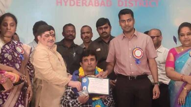 Hyderabad School Assistant Honored with Best Teacher Award