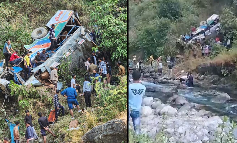 36 killed as bus falls into gorge in Uttarakhand