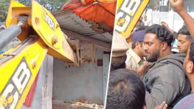 Hyderabad: GHMC Demolish Illegal Encroachments Near Anmol Hotel in Eidi Bazaar