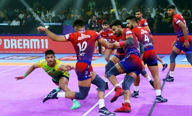 Unstoppable Young Duo of Devank and Ayan Lead Patna Pirates to Thrilling Win against UP Yoddhas