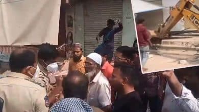 Local Residents of Shastripuram Clash with Police Over Demolition of Homes