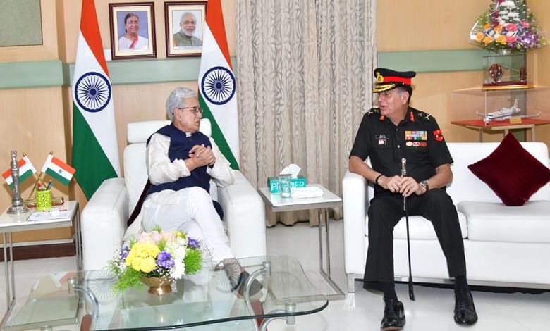 Lieutenant General Dhiraj Seth meets Telangana Governor