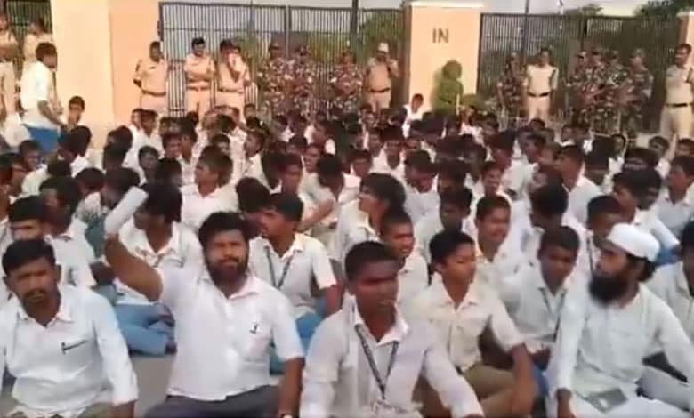 Telangana: Students Walk 18 km to File Complaint Against Principal for Misconduct with Girls