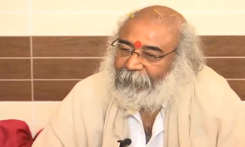 Acharya Pramod Krishnam suggests 'surgical strike' on Bangladesh for stopping atrocity on minorities