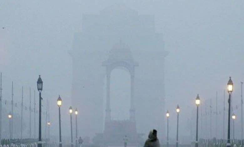 Delhi Air Quality Worsens to 'Very Poor' Despite Record December Rainfall