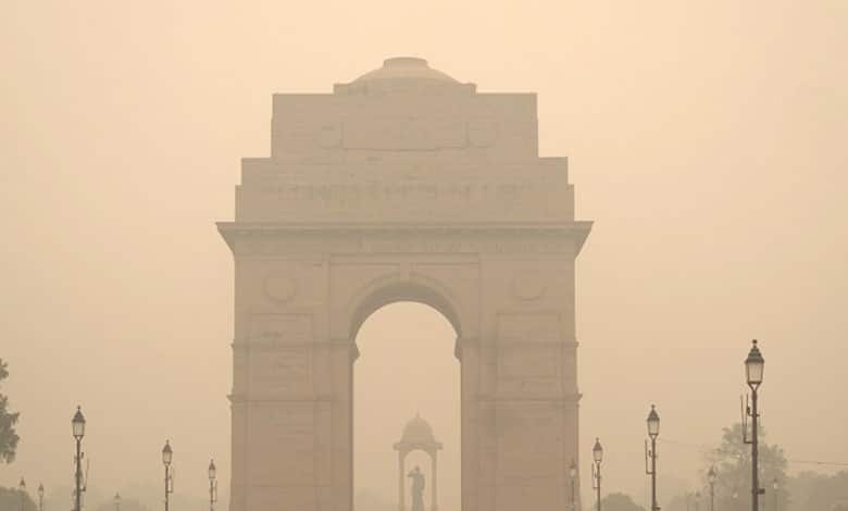 Delhi’s Air Quality Improves to ‘Moderate’ After Record-Breaking Rainfall