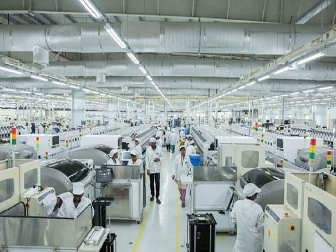 India’s electronics manufacturing services sector to reach Rs 6 lakh crore in FY27