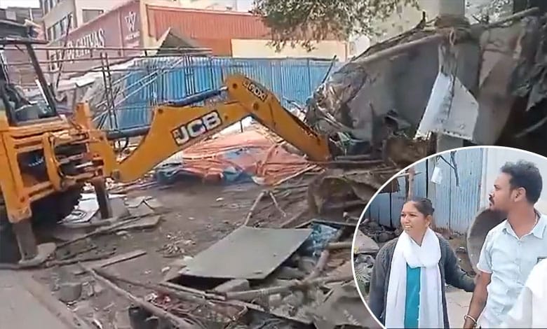 HYDRA 8 1 Big Breaking News: Hydra Demolished Over 20 Shops in Khajaguda: Video