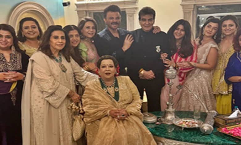 Jeetendra ties the knot again with his lady love