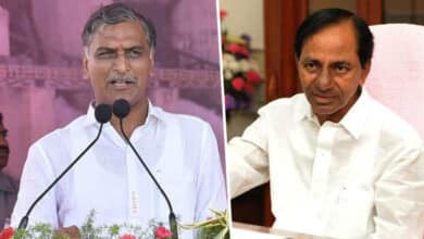 Relief to KCR, Harish Rao as Telangana HC suspends notices