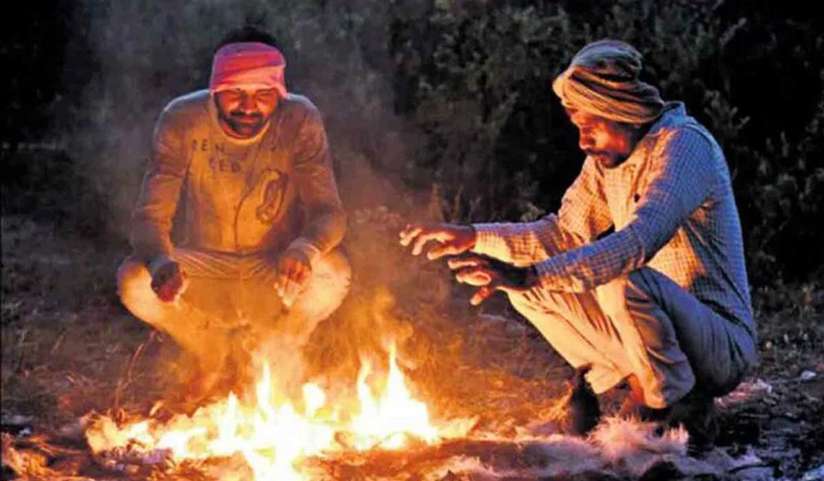 : Misty mornings in Telangana's Winter Alert as temperatures dip below 4°C in isolated regions.