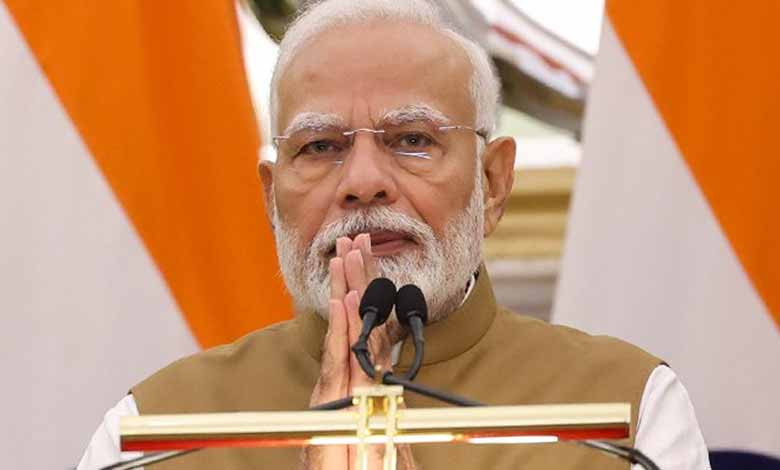 NARENDRA In a poetic style, PM Modi wishes New Year to aspirational India