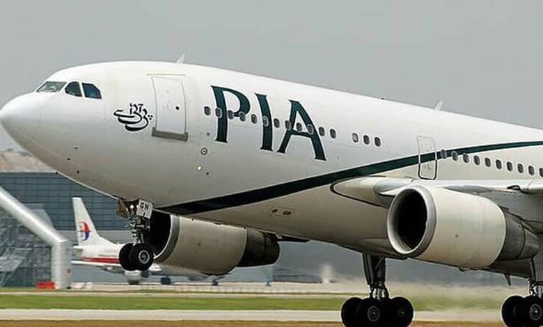 Two Pakistani pilots served PIA for several years with fake degrees: FIA