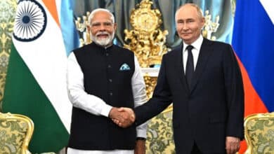 Putin lauds PM Modi's 'Make in India' policy, says Russia willing to invest