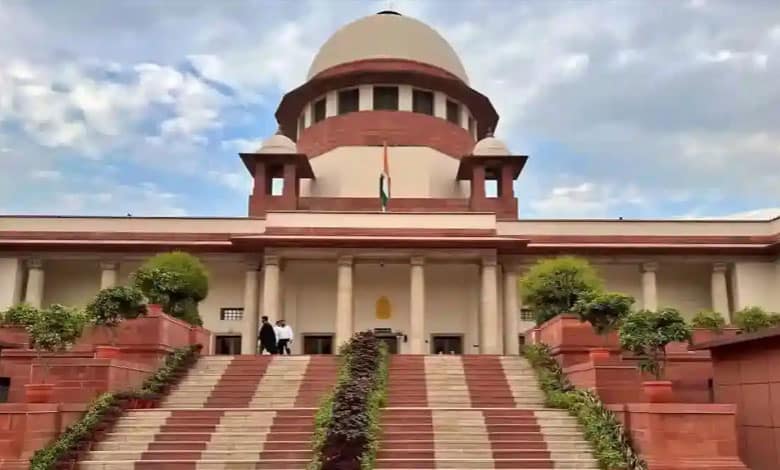 Jobs in Supreme court of India, Who Can Apply?