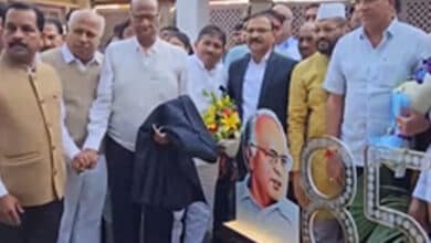 Family & friends, foes & fans troop to wish ‘Happy Birthday Sharad Pawar Saheb’