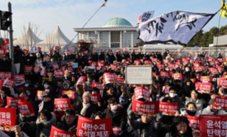 Massive rally calling for South Korean President's ouster held in Seoul amid impeachment motion votes