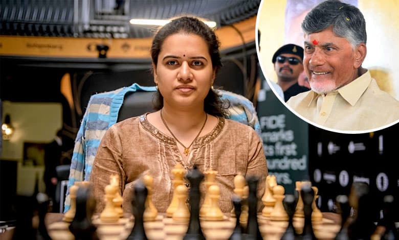 WOAMNCHIESS 1 Andhra Pradesh CM and Deputy CM Congratulate Koneru Humpy on Winning FIDE Women’s World Rapid Chess Championship 2024