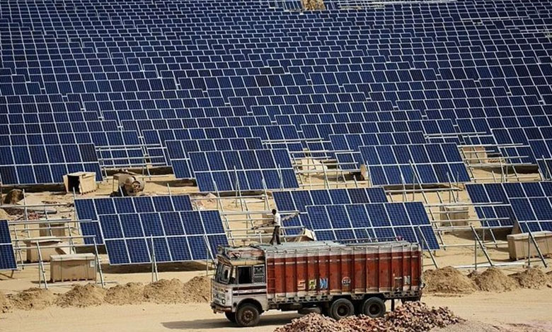 121 1 India's Solar Panel Exports Surge as Global Demand Shifts Beyond China