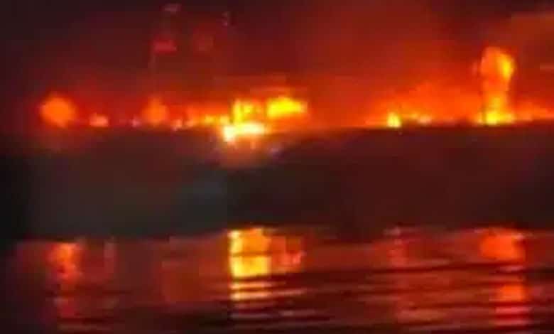 Injured Youth Dies in Hussain Sagar Boat Fire: Here Are the Details