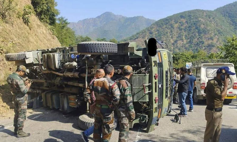 Jammu and Kashmir: Two Soldiers Killed, Three Injured in Bandipora Army Vehicle Accident