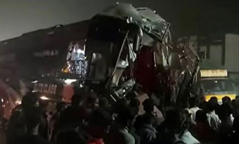 ACCIDENT1 1 Tragic Bus Collision on Hyderabad-Bengaluru Highway Claims Three Lives, 12 Injured