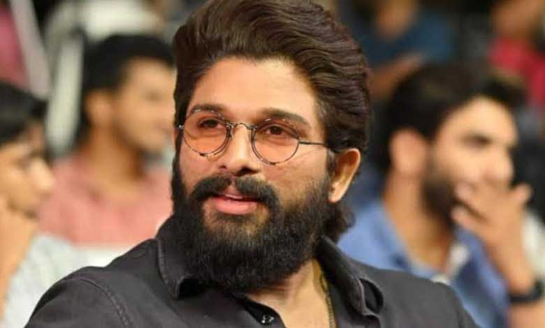 ALLUAR 1 Allu Arjun Arrives at Nampally Court for Bail Signing