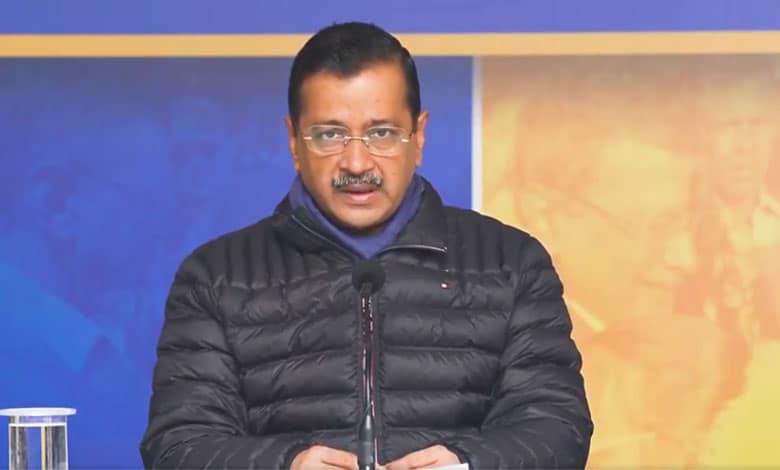 Arvind Kejriwal claims his car attacked at public rally, points fingers at Home Minister