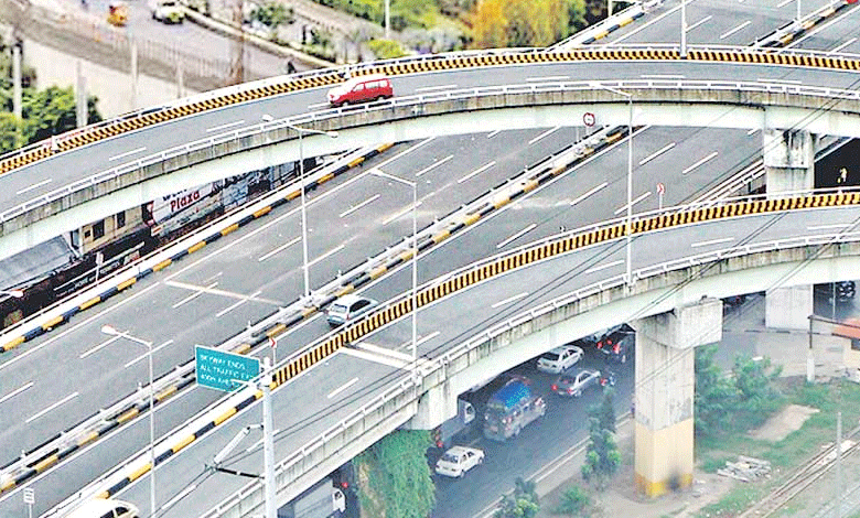 Challenges Loom for Double Decker Flyover on Paradise-Medchal Route in Hyderabad