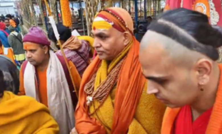 Maha Kumbh: Saints Perform Yagya to Promote Cow Protection and Sanatan Dharma