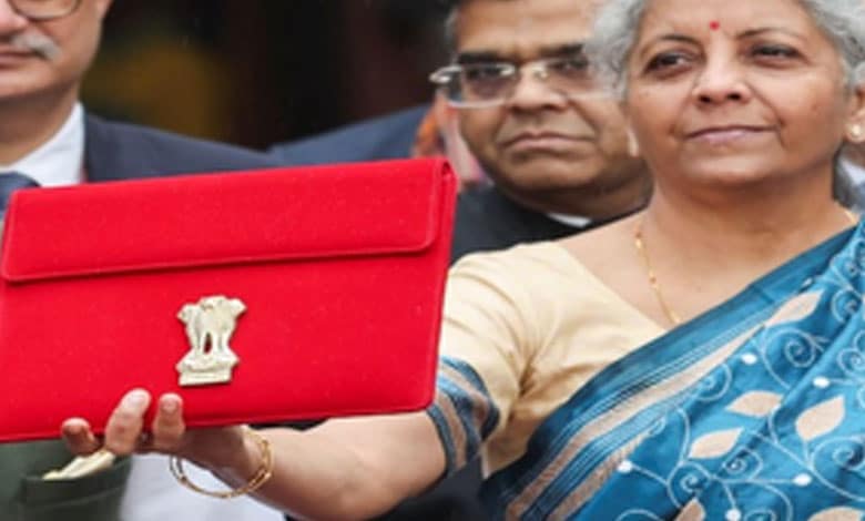 Economic Survey to be Presented by Finance Minister Sitharaman in Parliament Today