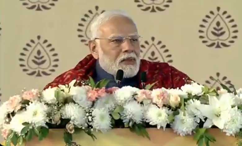 PM Modi Slams 'AAPda' and Emphasizes BJP's Vision in Mera Booth Sabse Majboot Address