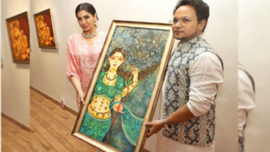 Raveena Tandon Lauds Vishal Sablley’s ‘Nayika’ Art Exhibition for Empowering Women