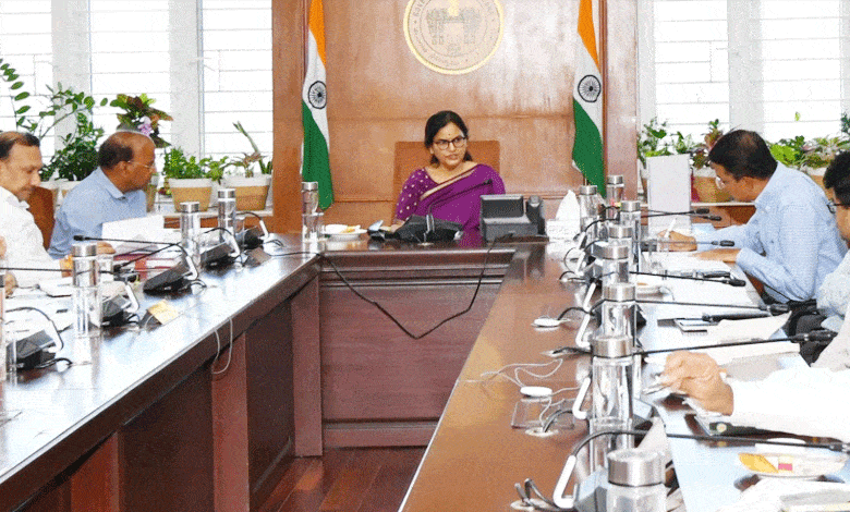 Chief Secretary Evaluates Progress on Telangana's Mega Projects