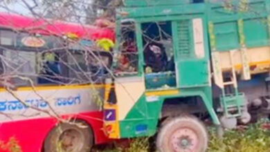 Fatal Truck-Bus Collision in Tamil Nadu Claims Four Lives, Leaves 30 Injured