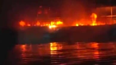 Massive Fire Breaks Out at Hussain Sagar During Republic Day Fireworks in Hyderabad, 1 injured