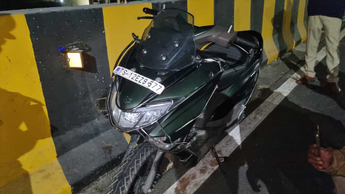 Three Boys Died in High Speed Crash on New Aramghar to Zoo Park Flyover 3 Hyderabad: Three Boys Died in High-Speed Crash on New Aramghar to Zoo Park Flyover