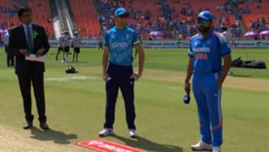 3rd ODI: England Opt to Bowl First; India Rest Jadeja and Shami