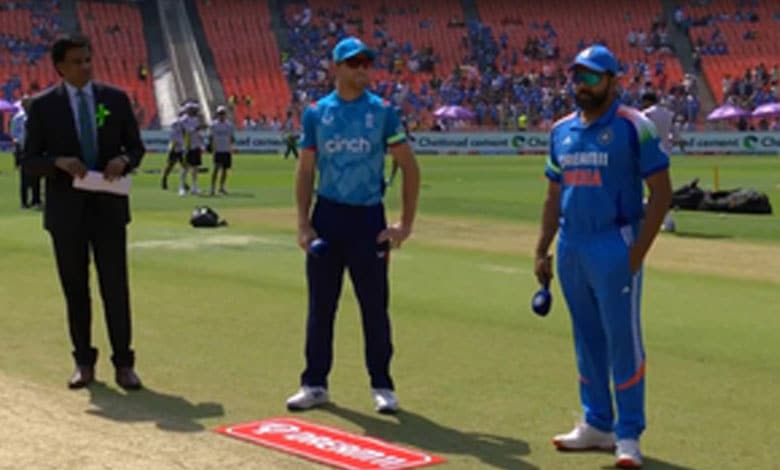 3rd ODI: England Opt to Bowl First; India Rest Jadeja and Shami