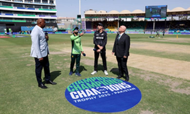 Champions Trophy: Pakistan Elects to Bowl First Against New Zealand in Opener