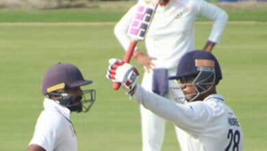 Ranji Trophy: Rathod and Wadkar Lead Vidarbha's Fightback Against Mumbai After Top-Order Collapse