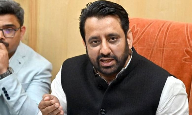 Amanatullah Khan Retains Okhla Seat with a Strong Victory Margin