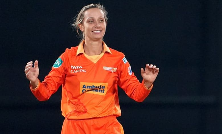 Ashleigh Gardner Replaces Beth Mooney as Captain of Gujarat Giants for WPL 2025